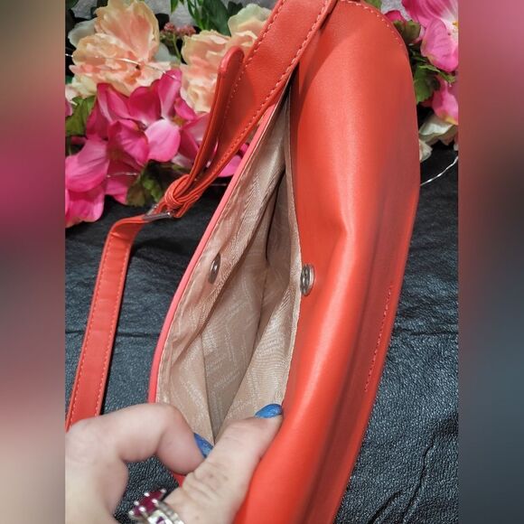 NWT French Connection Layla Shoulder Bag - Picture 11 of 13